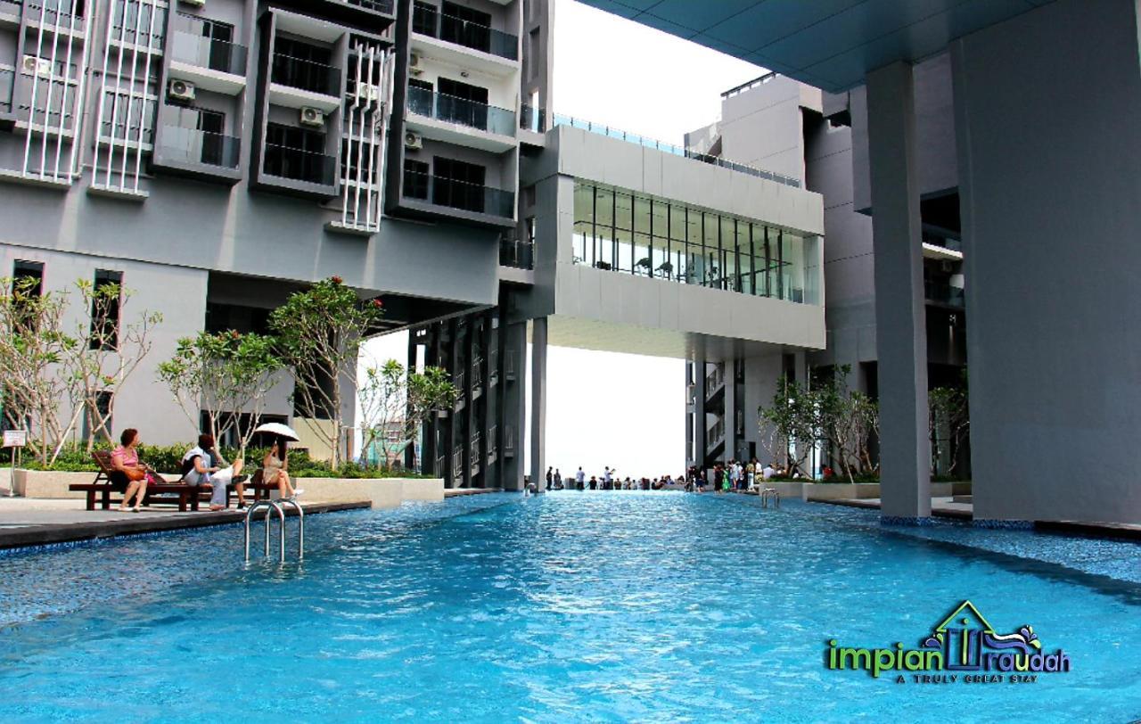 Апартаменты Impian Raudah Seaview-Muslim Friendly Малакка Экстерьер фото